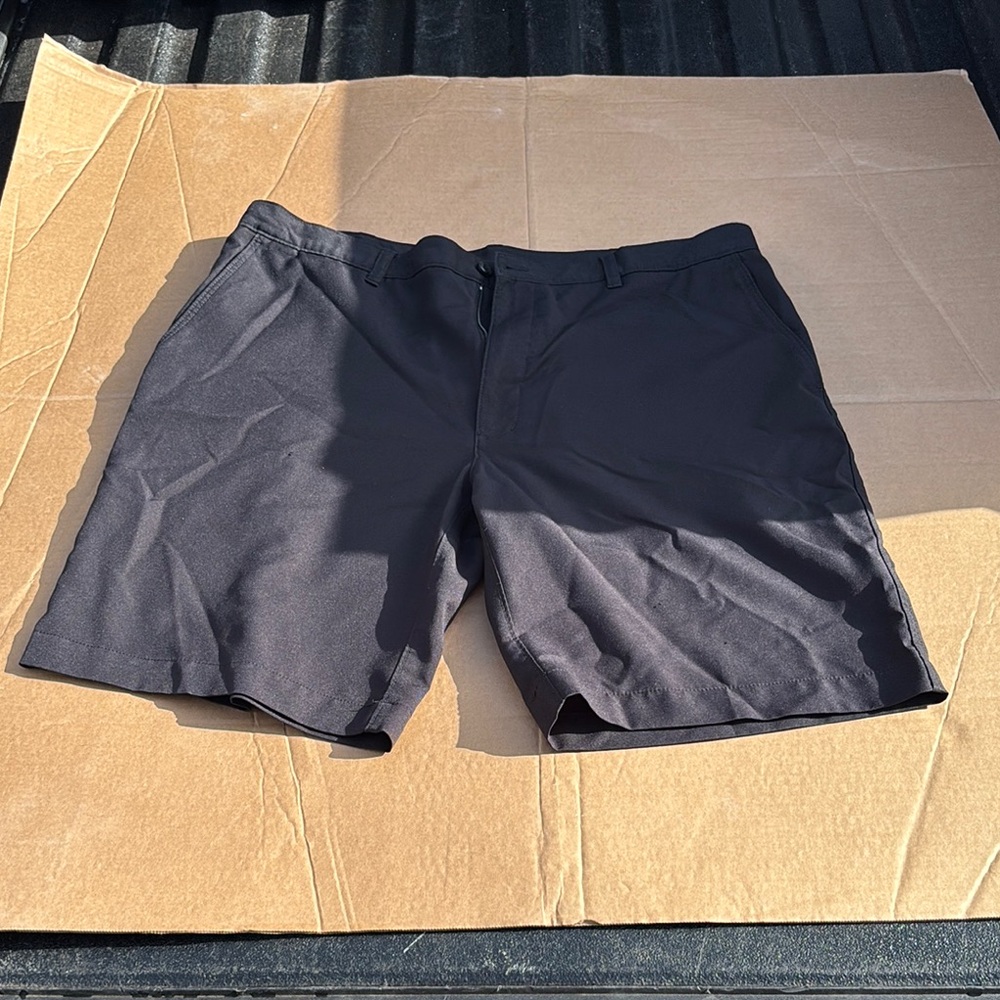 PGA Tour Men's Black Hybrid Shorts